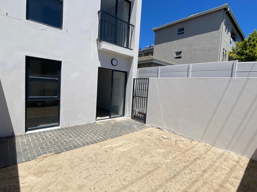 2 Bedroom Property for Sale in Table View Western Cape